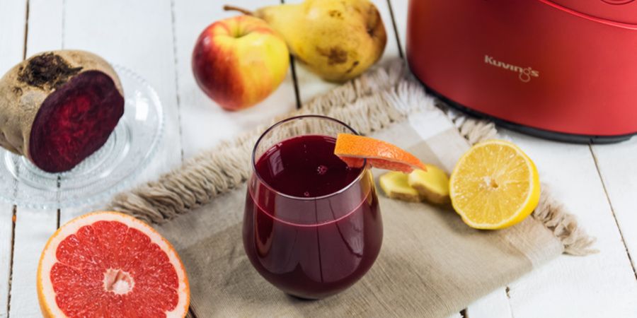 Reteta - Suc rosu cu vitamina C pentru sezonul rece